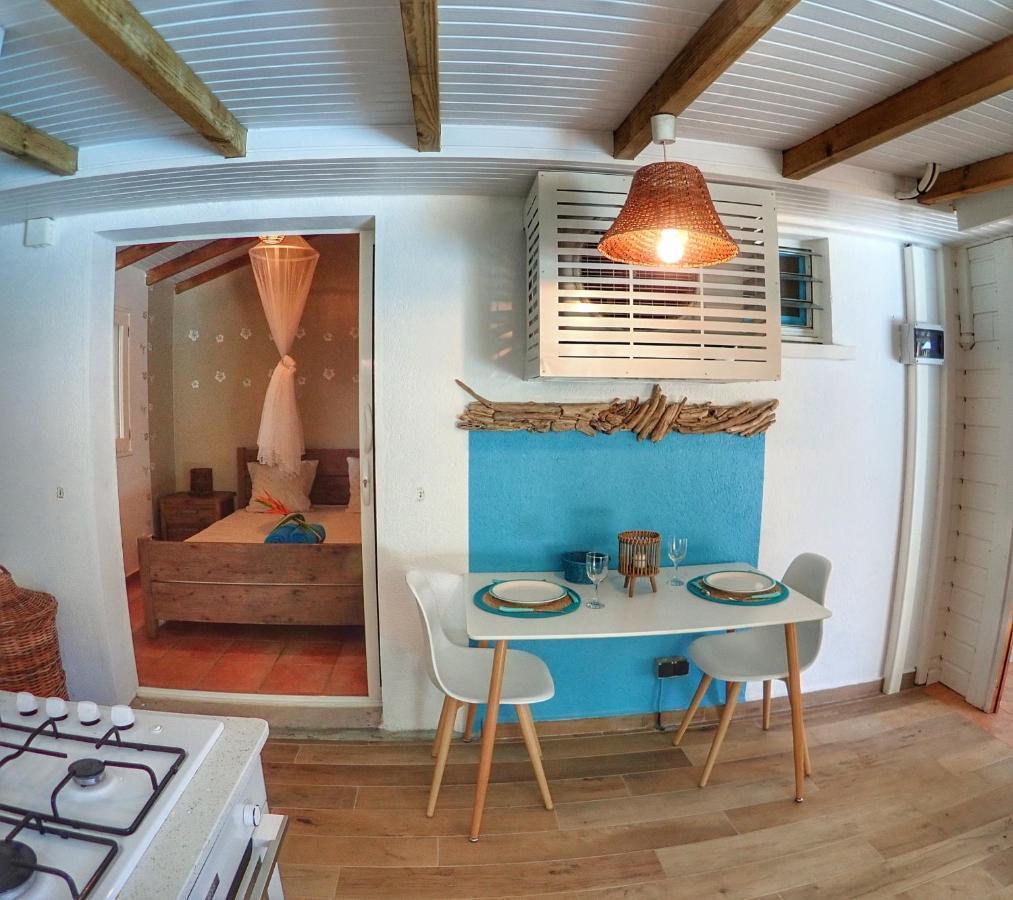 Gite Kaz A Topaze, Piscine, Jardin Tropical Sainte-Rose Εξωτερικό φωτογραφία