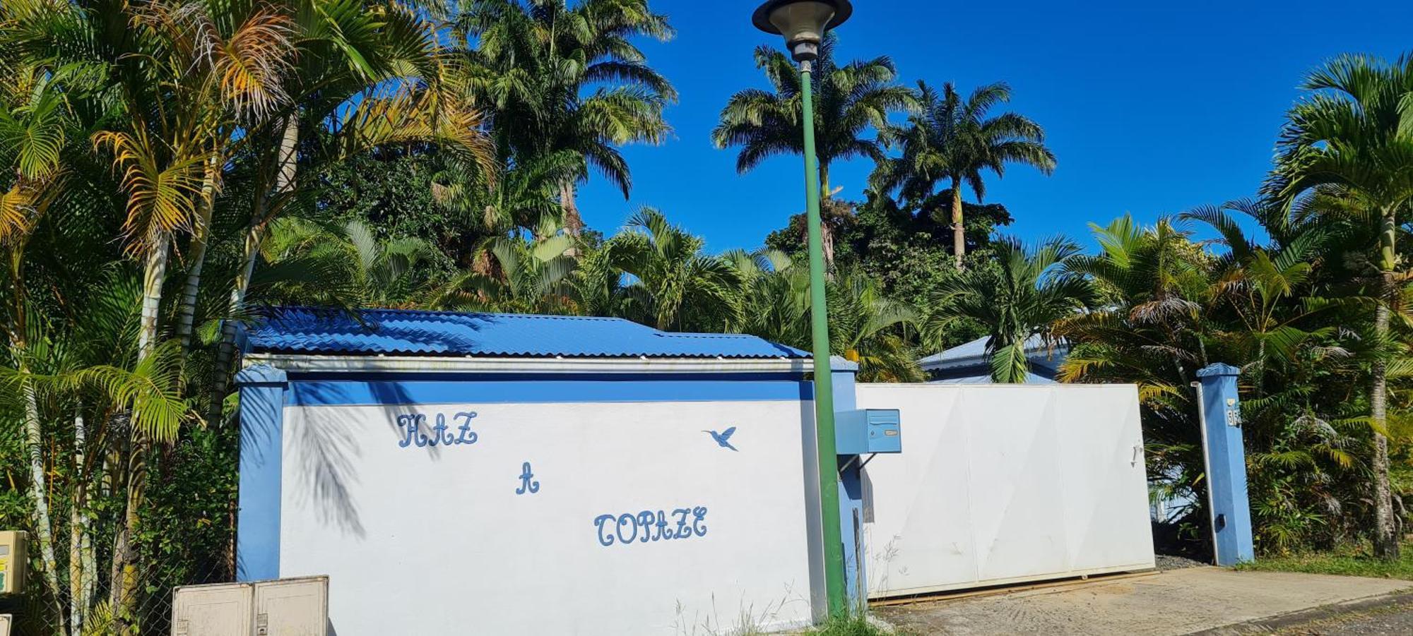 Gite Kaz A Topaze, Piscine, Jardin Tropical Sainte-Rose Εξωτερικό φωτογραφία