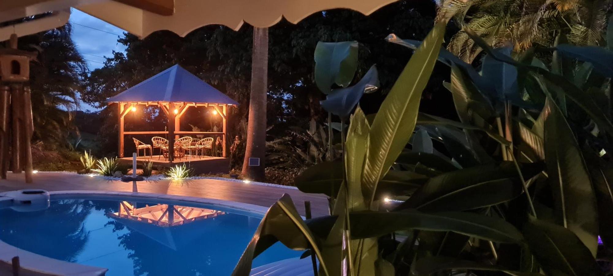Gite Kaz A Topaze, Piscine, Jardin Tropical Sainte-Rose Εξωτερικό φωτογραφία