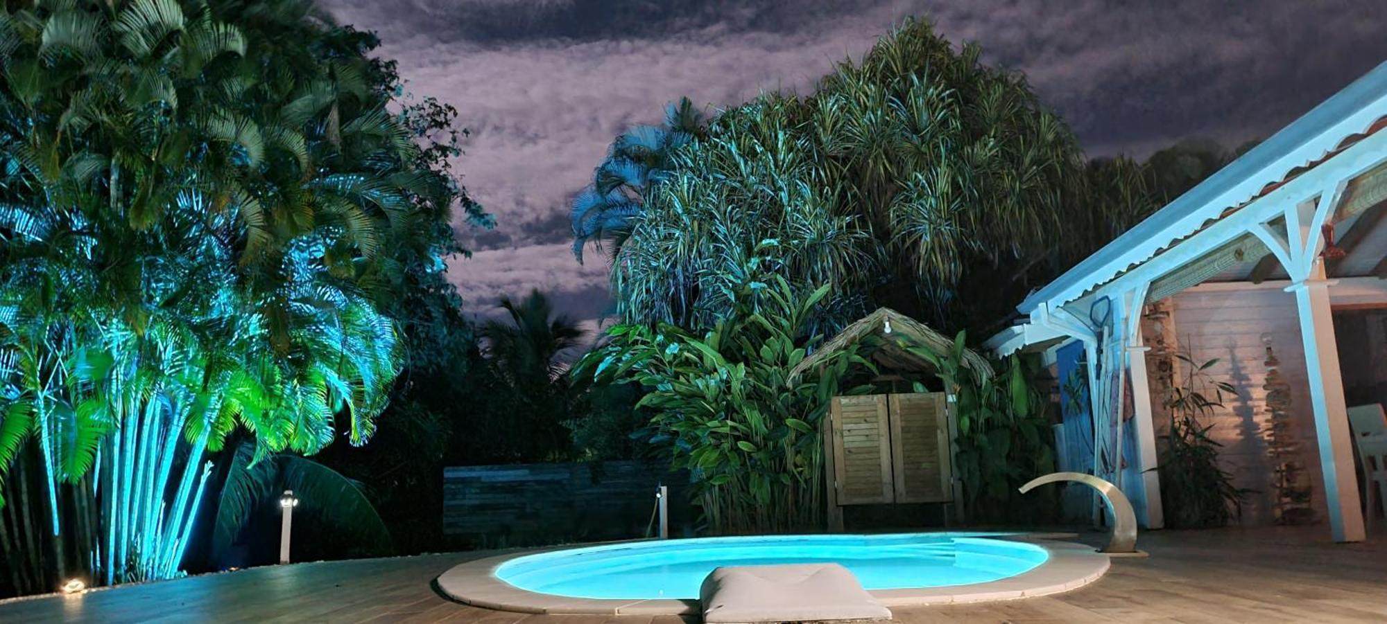 Gite Kaz A Topaze, Piscine, Jardin Tropical Sainte-Rose Εξωτερικό φωτογραφία
